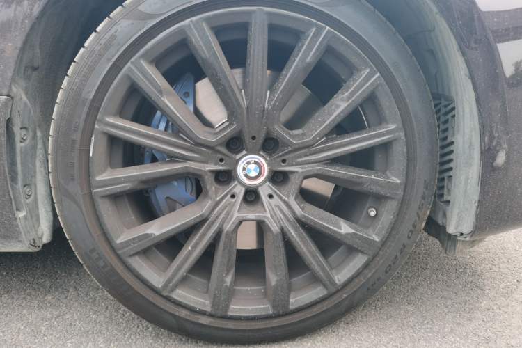 Used BMW 6 Series GT 2024 630i M Sport Luxury Package Exterior 7