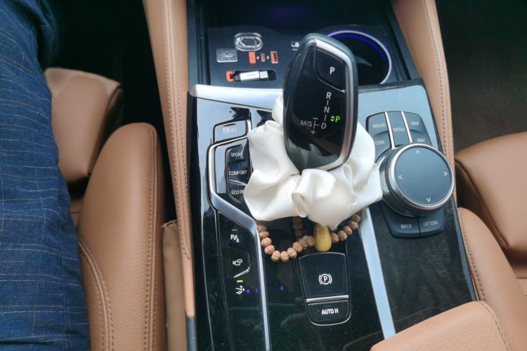 Used BMW 6 Series GT 2024 630i M Sport Luxury Package Gear Lever