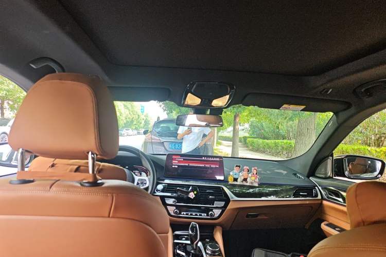 Used BMW 6 Series GT 2024 630i M Sport Luxury Package Headliner