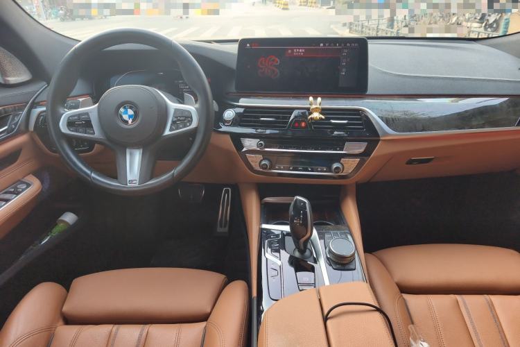 Used BMW 6 Series GT 2024 630i M Sport Luxury Package Interior 2