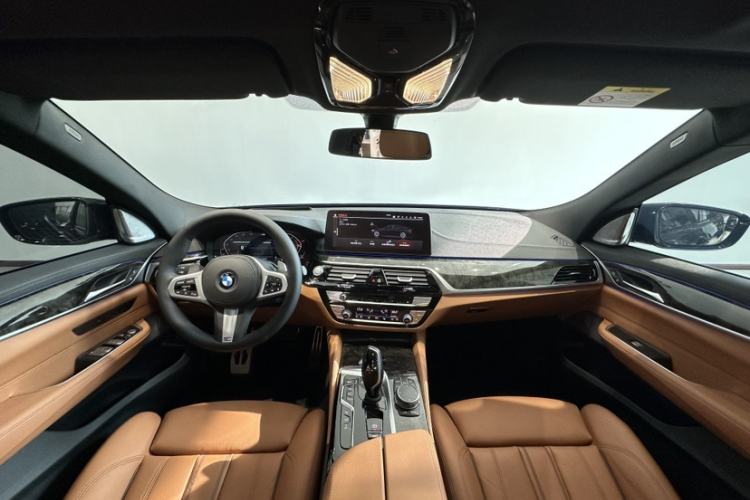 Used BMW 6 Series GT 2024 630i M Sport Luxury Package Interior 4