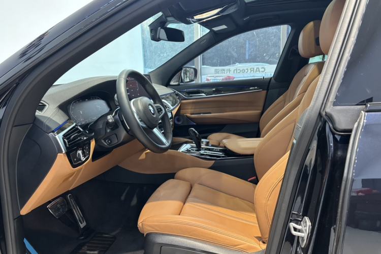 Used BMW 6 Series GT 2024 630i M Sport Luxury Package Interior 4