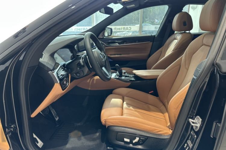 Used BMW 6 Series GT 2024 630i M Sport Luxury Package Left Front Seat
