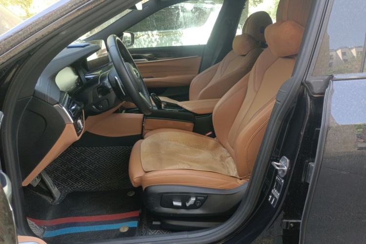 Used BMW 6 Series GT 2024 630i M Sport Luxury Package Left Front Seat