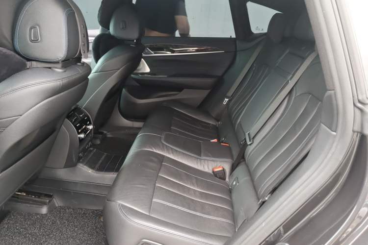 Used BMW 6 Series GT 2024 630i M Sport Luxury Package Left Rear Seat