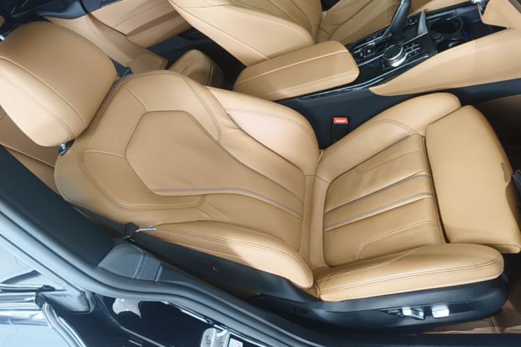 Used BMW 6 Series GT 2024 630i M Sport Luxury Package Right Front Seat
