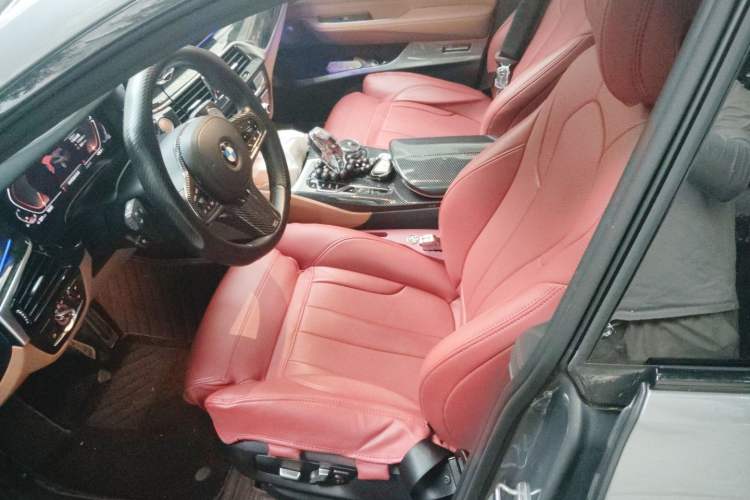 Used BMW 6 Series GT 2024 630i M Sport Luxury Package Driver Seat