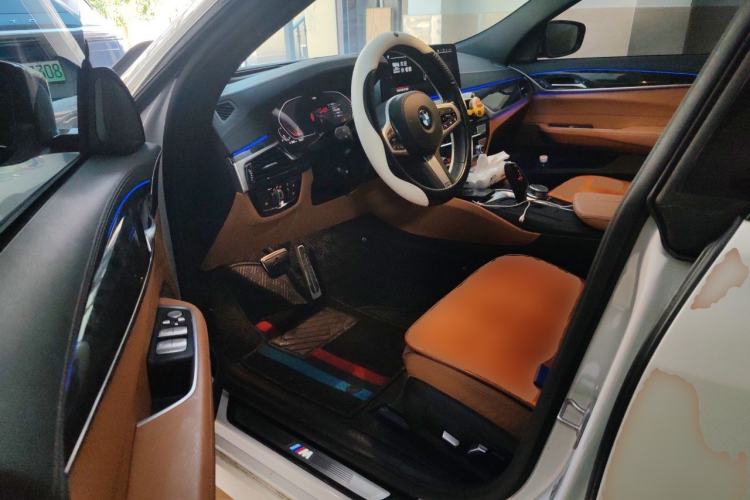 Used BMW 6 Series GT 2024 630i M Sport Luxury Package Driver Seat