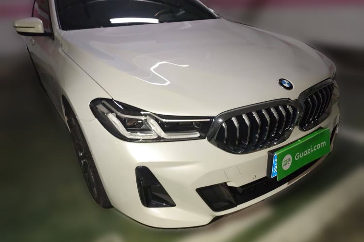 Used BMW 6 Series GT 2024 630i M Sport Luxury Package Front Right 45 Deg