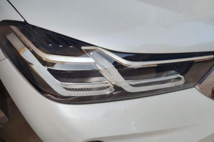 Used BMW 6 Series GT 2024 630i M Sport Luxury Package Right Front Headlight