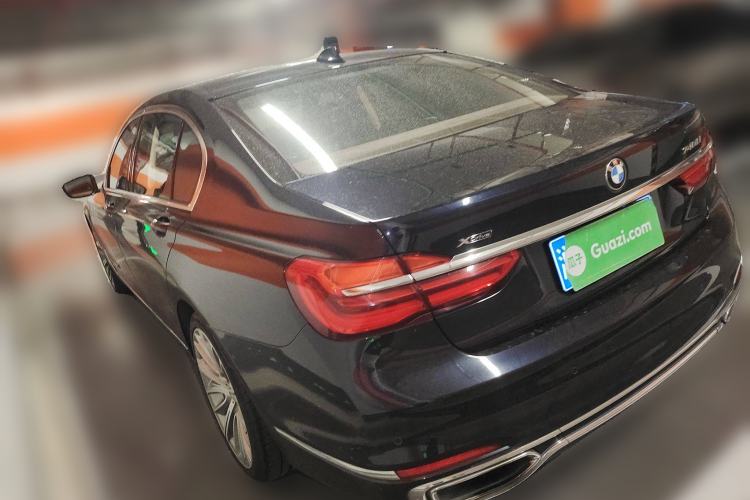 Used BMW 7 Series 2017 740Li xDrive Personalized Custom Edition Exterior 3