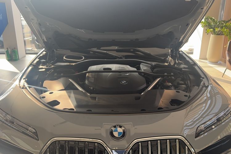 Used BMW 7 Series 2023 740Li Leading Model M Sport Package Engine Bay