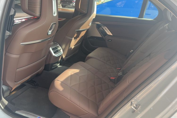 Used BMW 7 Series 2023 740Li Leading Model M Sport Package Interior 3