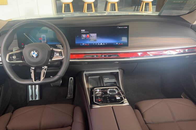 Used BMW 7 Series 2023 740Li Leading Model M Sport Package Interior 4