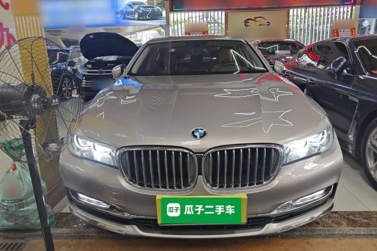 Used BMW 7 Series 2018 730Li Leading Model Excellence Package Exterior 1