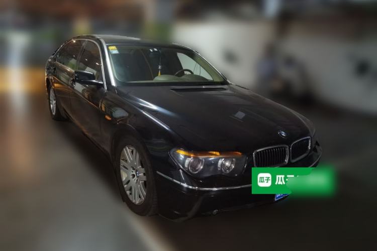 Used BMW 7 Series  Front Right 45 Deg