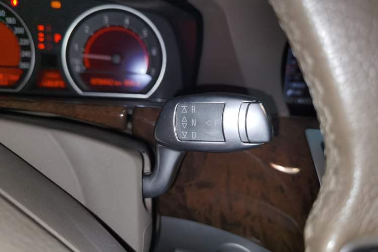 Used BMW 7 Series  Gear Lever