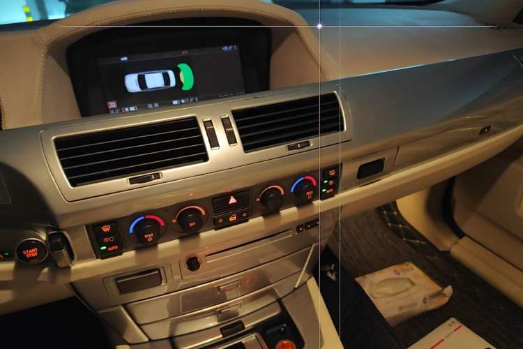 Used BMW 7 Series 2004 745Li Audio And AC Panel