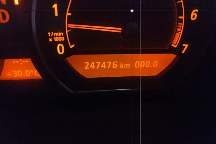 Used BMW 7 Series 2004 745Li Odometer Close Up