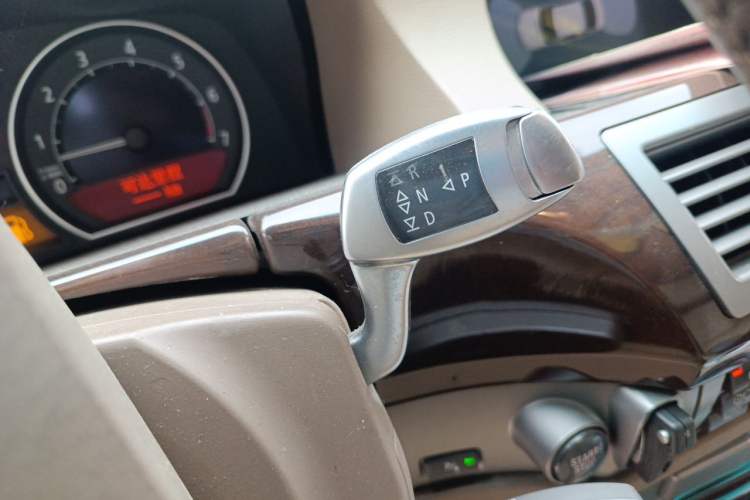 Used BMW 7 Series 2005 740Li Gear Lever
