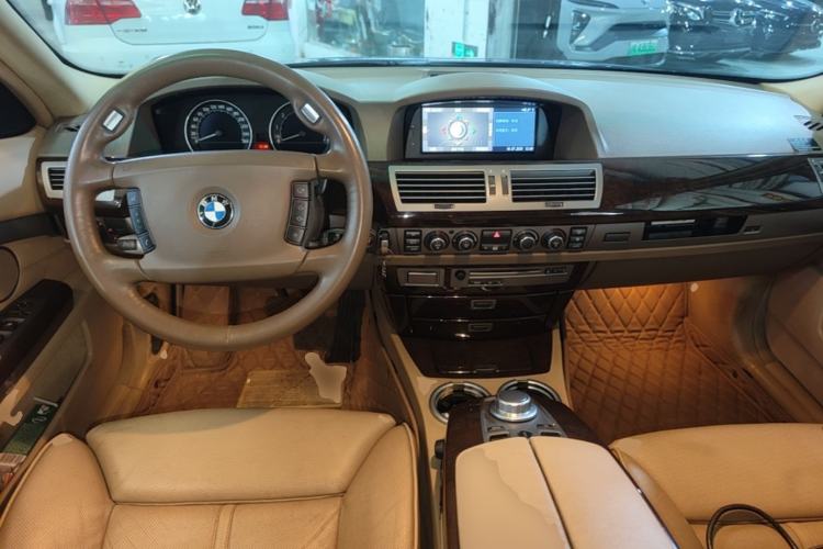Used BMW 7 Series 2005 740Li Center Console
