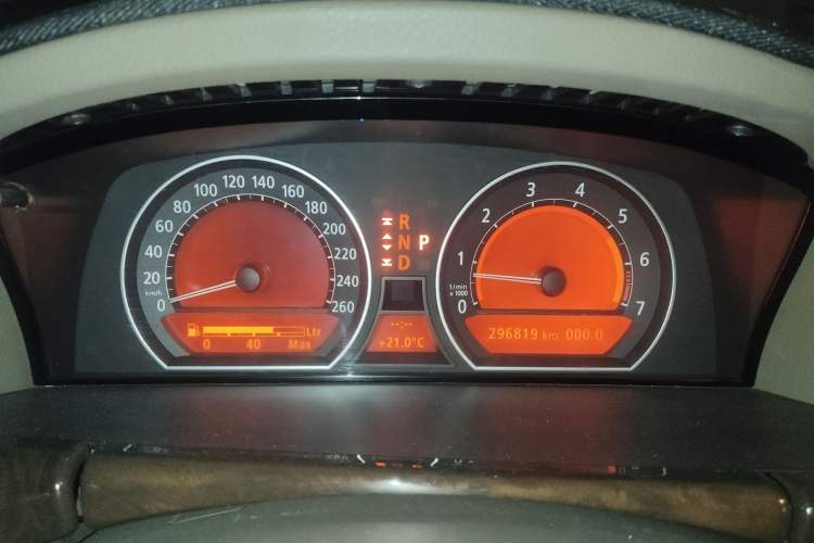 Used BMW 7 Series 2005 740Li Instrument Cluster