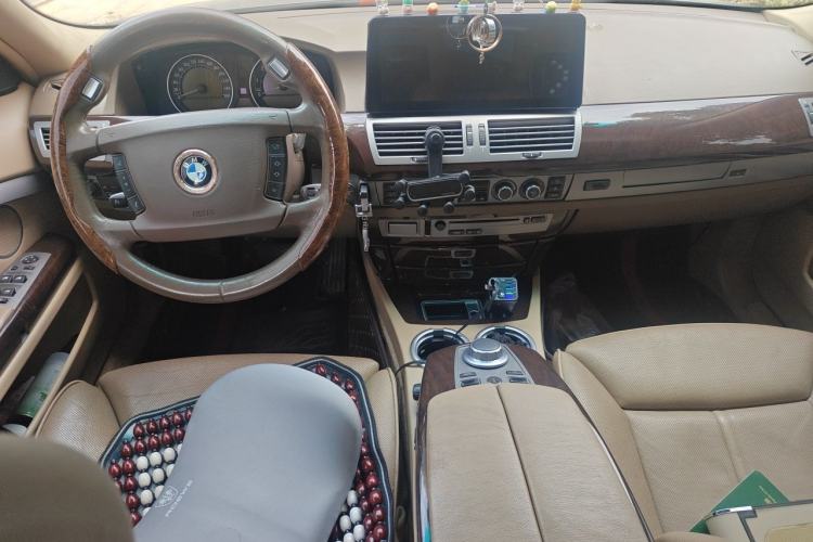 Used BMW 7 Series 2005 750Li Center Console