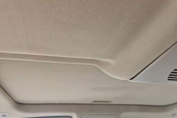Used BMW 7 Series 2005 750Li Headliner