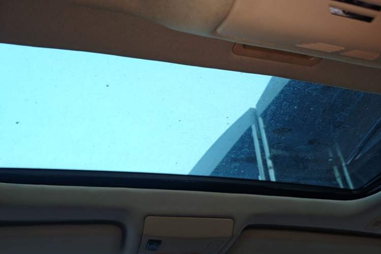 Used BMW 7 Series 2007 730Li Downgraded Version Headliner