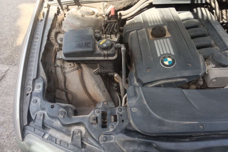 Used BMW 7 Series 2008 730Li Classic Edition Engine Bay Right