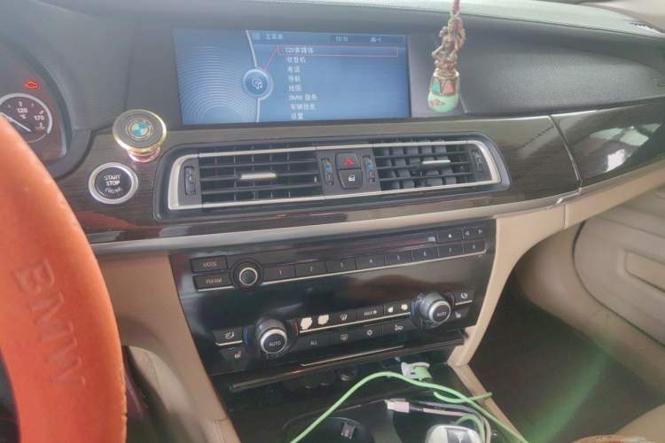 Used BMW 7 Series 2009 730Li Leading Model Audio And AC Panel