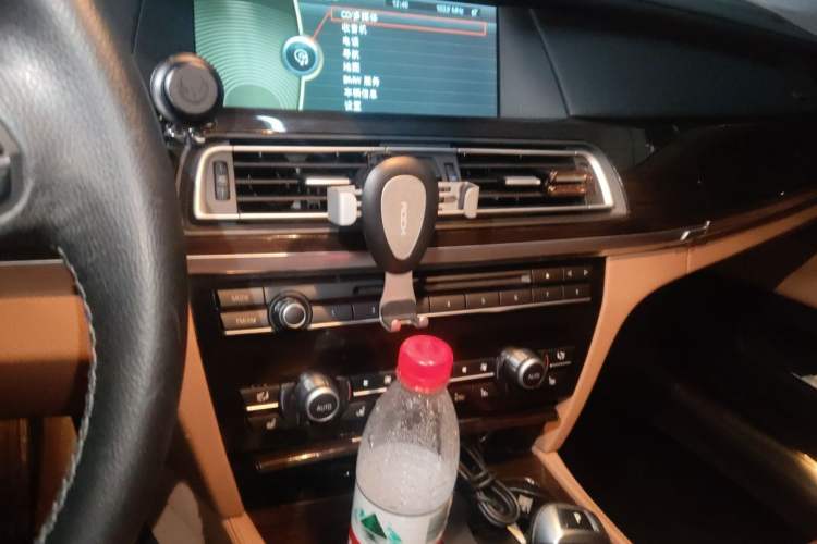 Used BMW 7 Series 2009 730Li Luxury Model Audio And AC Panel
