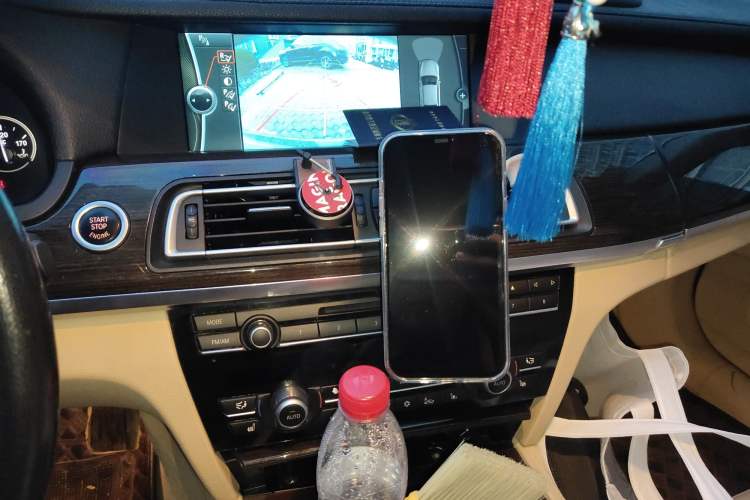 Used BMW 7 Series 2009 740Li Luxury Model Audio And AC Panel