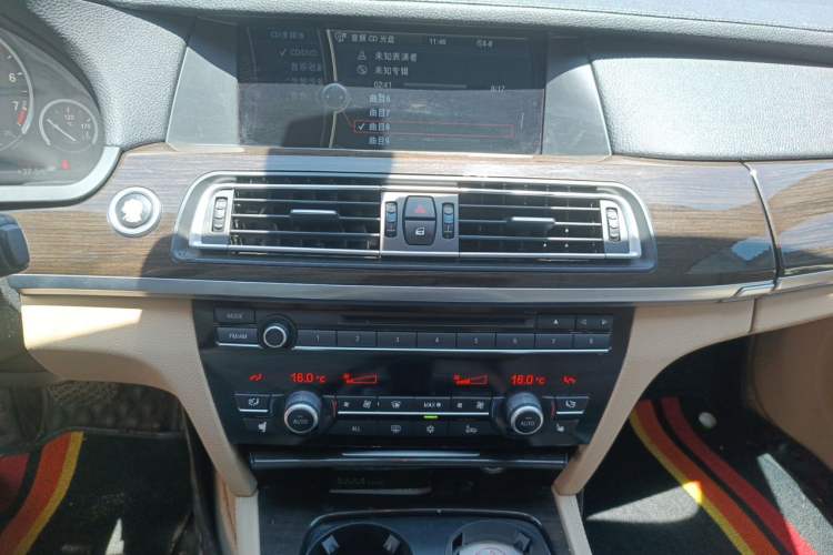 Used BMW 7 Series 2009 730Li Leading Model Audio And AC Panel