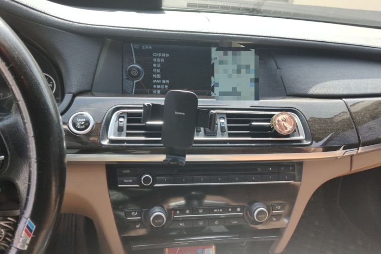 Used BMW 7 Series 2009 740Li Leading Model Audio And AC Panel