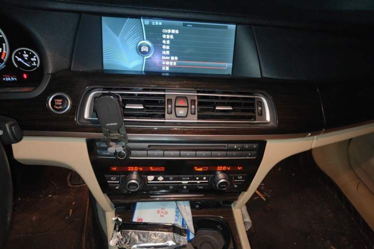 Used BMW 7 Series 2009 740Li Leading Model Audio And AC Panel