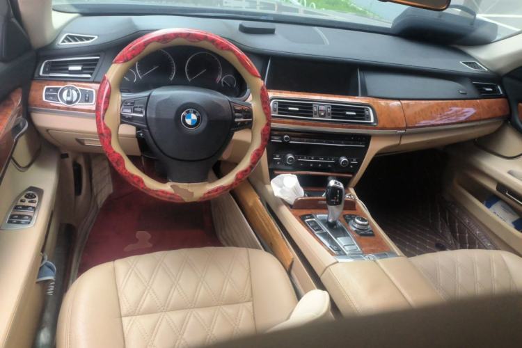 Used BMW 7 Series 2009 730Li Leading Model Center Console