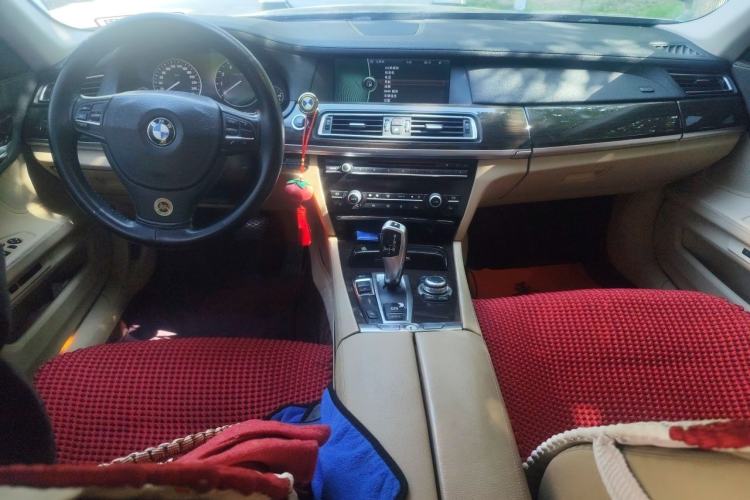 Used BMW 7 Series 2009 740Li Leading Model Center Console