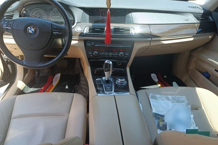 Used BMW 7 Series 2009 730Li Leading Model Center Console