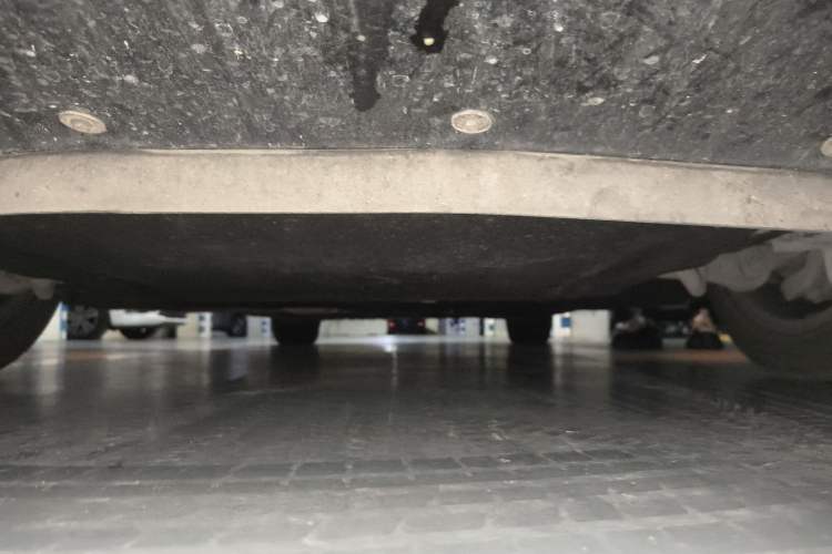 Used BMW 7 Series 2009 740Li Leading Model Chassis Front