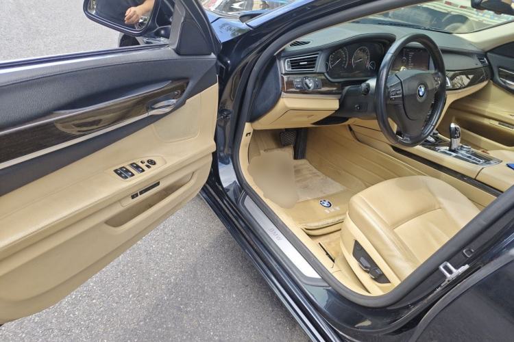 Used BMW 7 Series 2009 740Li Leading Model Driver Seat
