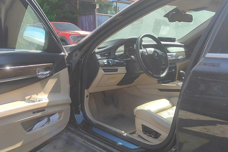 Used BMW 7 Series 2009 740Li Luxury Model Driver Seat