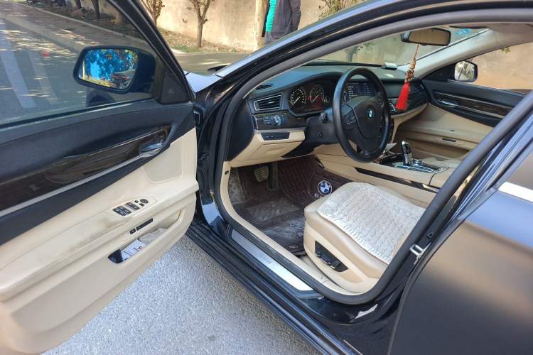 Used BMW 7 Series 2009 740Li Luxury Model Driver Seat