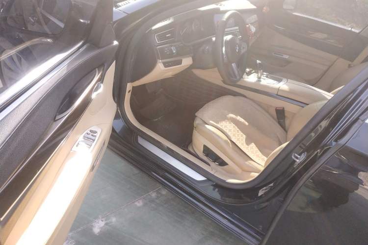 Used BMW 7 Series 2009 740Li Luxury Model Driver Seat