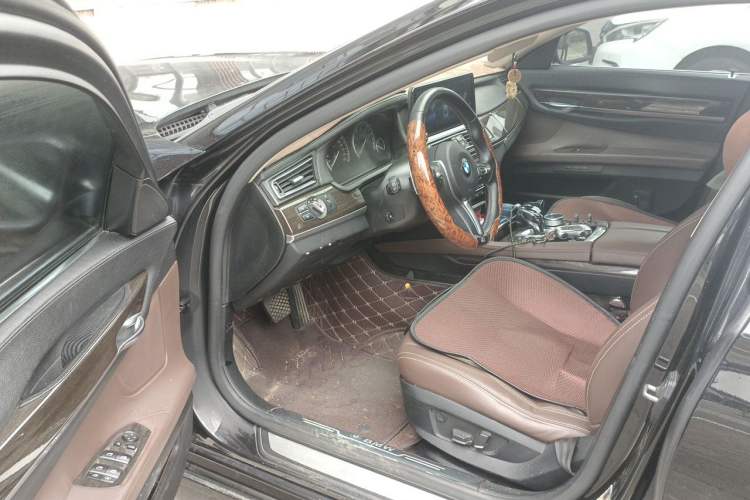 Used BMW 7 Series 2009 740Li Leading Model Driver Seat