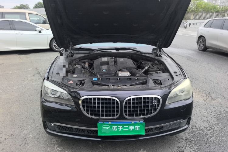 Used BMW 7 Series 2009 740Li Luxury Model Engine Bay
