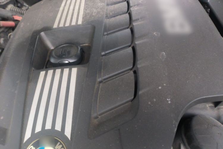 Used BMW 7 Series 2009 730Li Leading Model Engine Bay