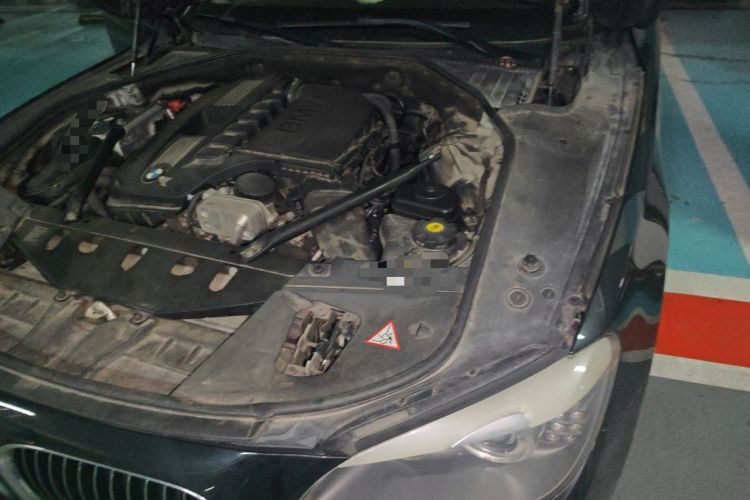 Used BMW 7 Series 2009 740Li Leading Model Engine Bay Left