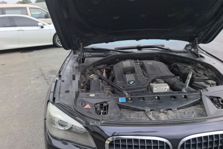Used BMW 7 Series 2009 740Li Luxury Model Engine Bay Right