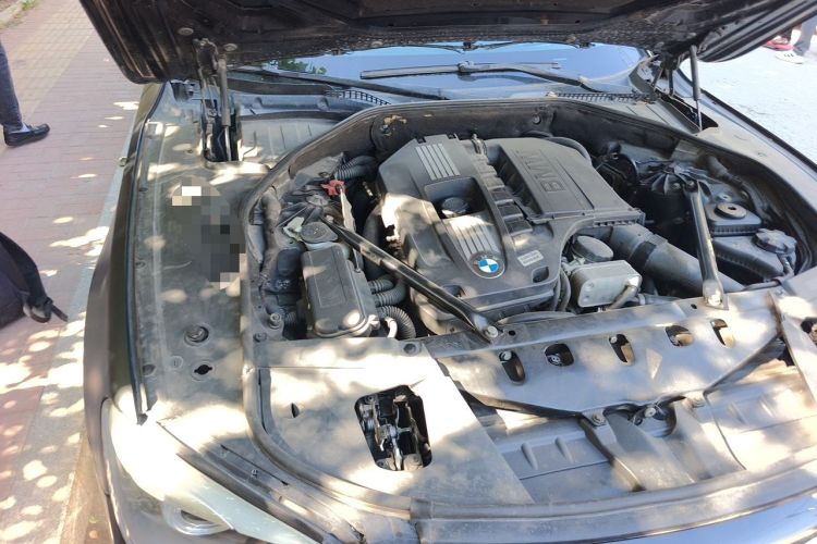 Used BMW 7 Series 2009 740Li Luxury Model Engine Bay Right